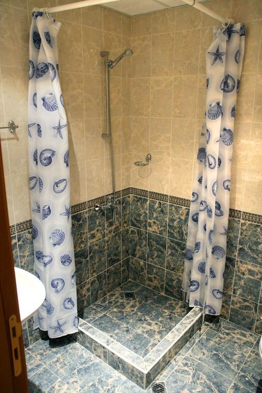 Hotel Mehdjarel Шумен Екстер'єр фото