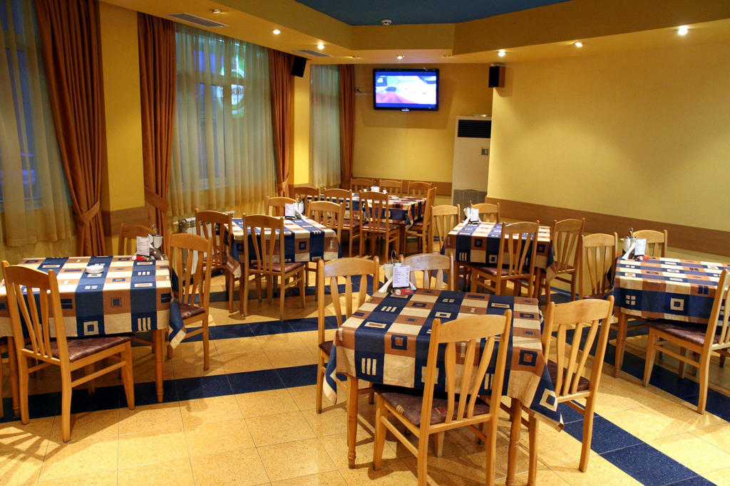 Hotel Mehdjarel Шумен Екстер'єр фото